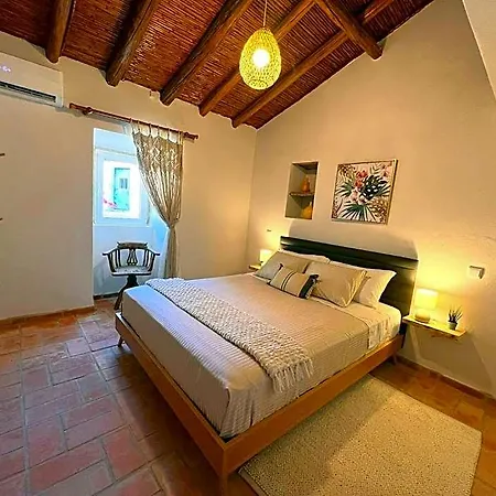 Lobo Algarve Ξενοδοχείο *